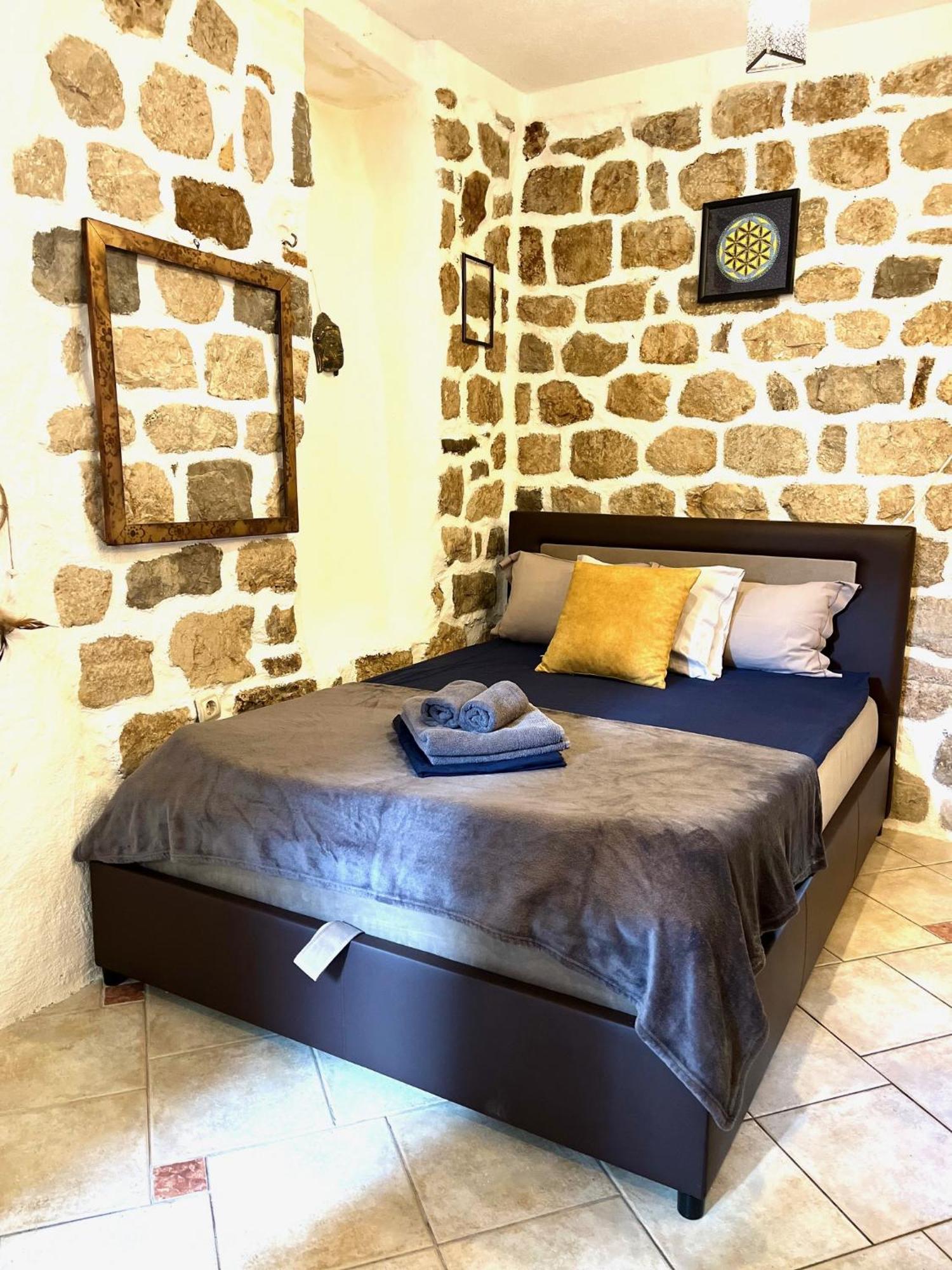 Healthystudio512 Apartments Kotor Dış mekan fotoğraf